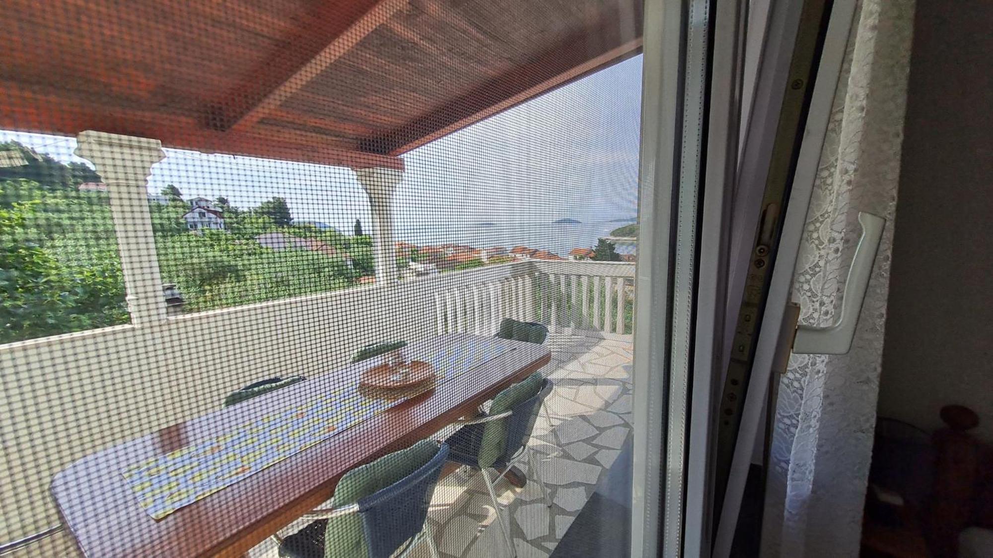 Apartmani Ela Prvić Luka Extérieur photo