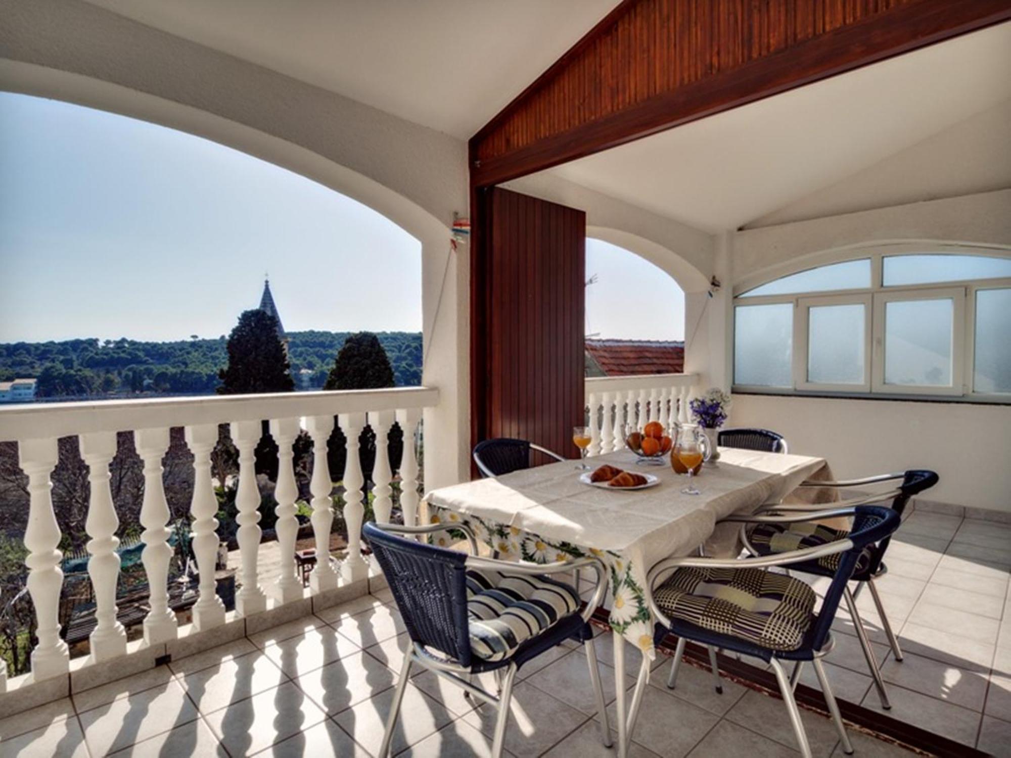 Apartmani Ela Prvić Luka Chambre photo