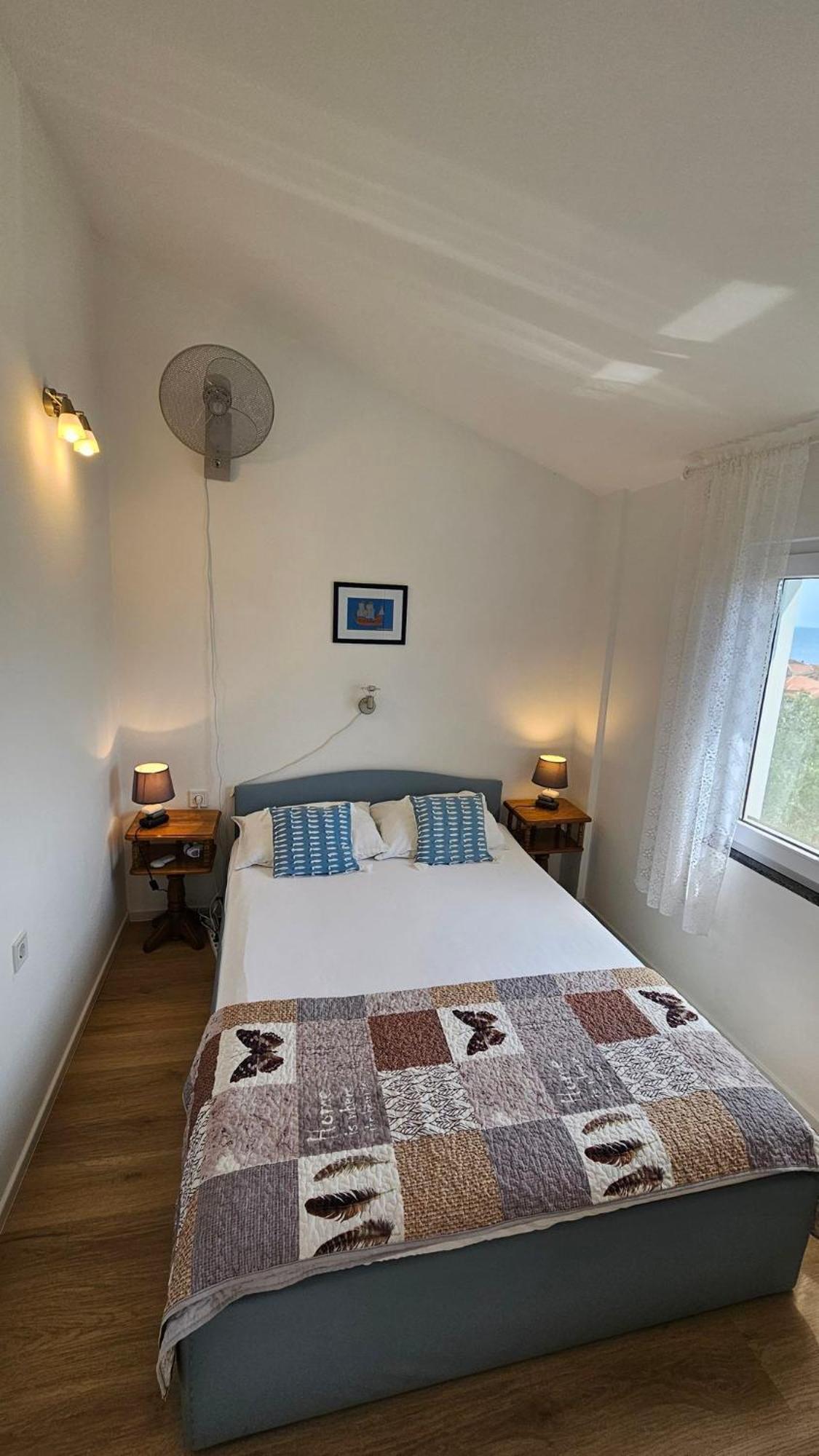 Apartmani Ela Prvić Luka Extérieur photo